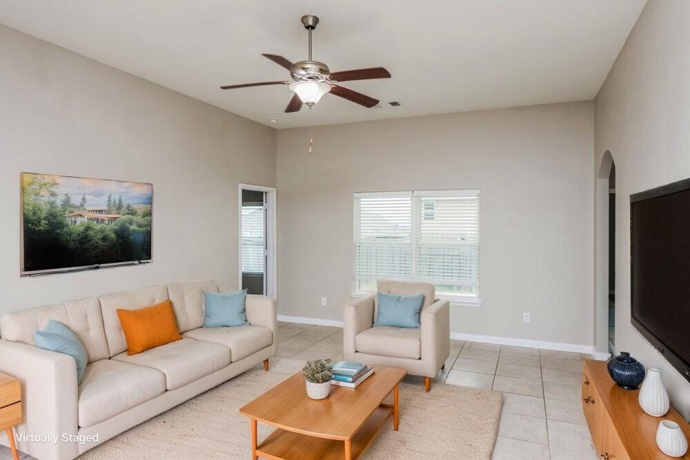 1017 Princewood Dr - Photo 4 of 19