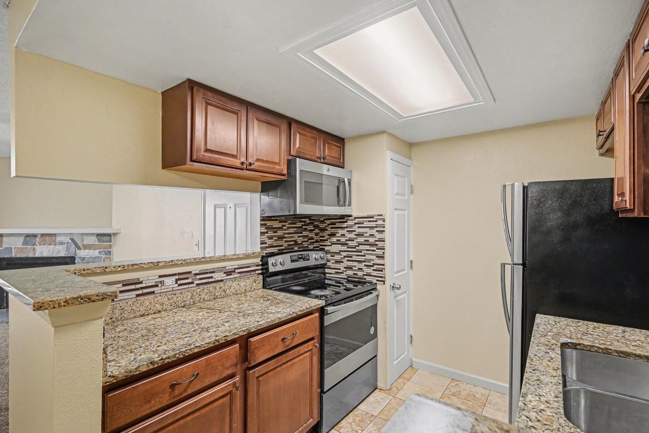 3474 South Eagle Street - 1Unit 101 #1 - Photo 7 of 19