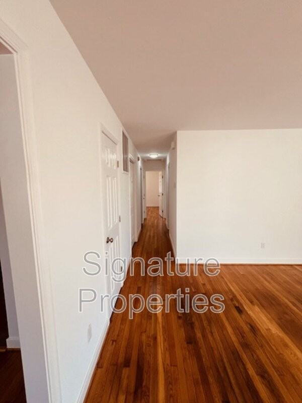 211 Deerfield Dr - Photo 6 of 26