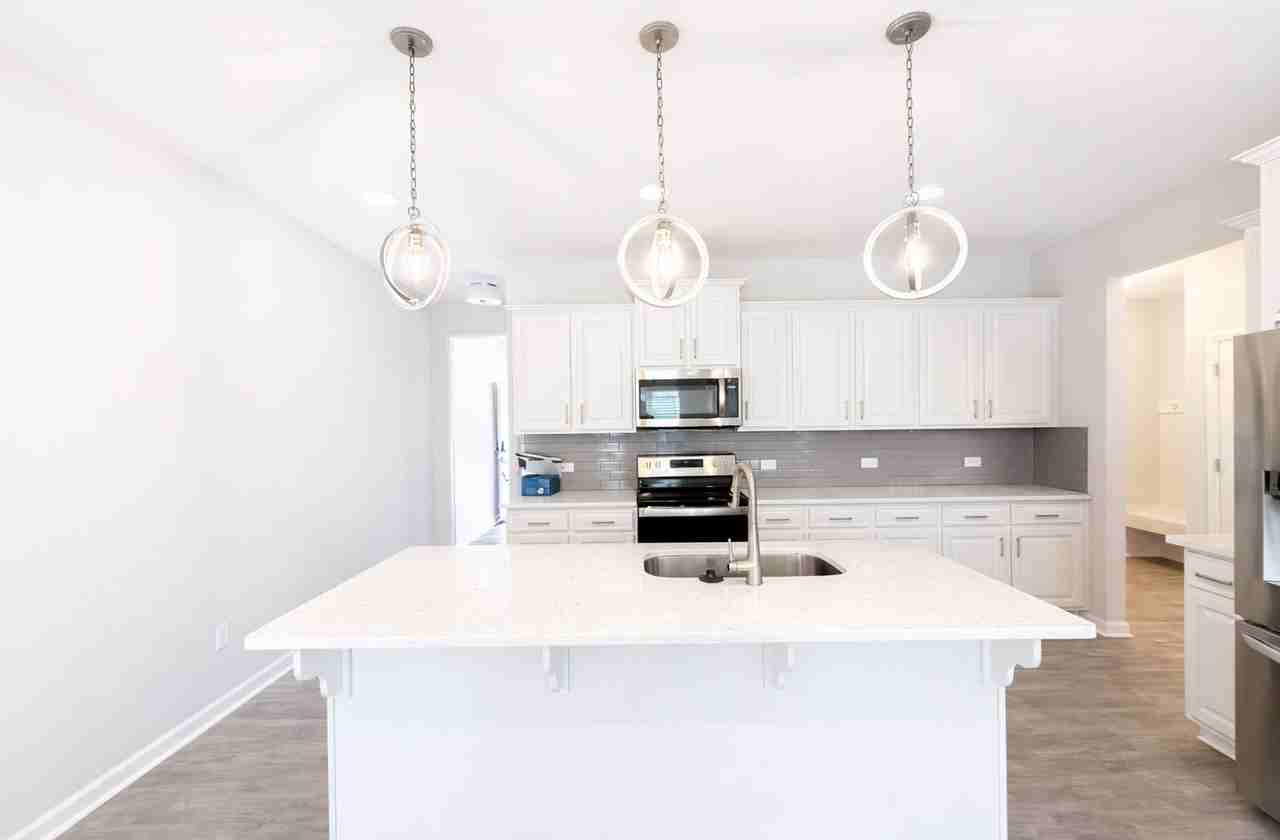 11154 Woodland Creek Way #1 - Photo 5 of 39