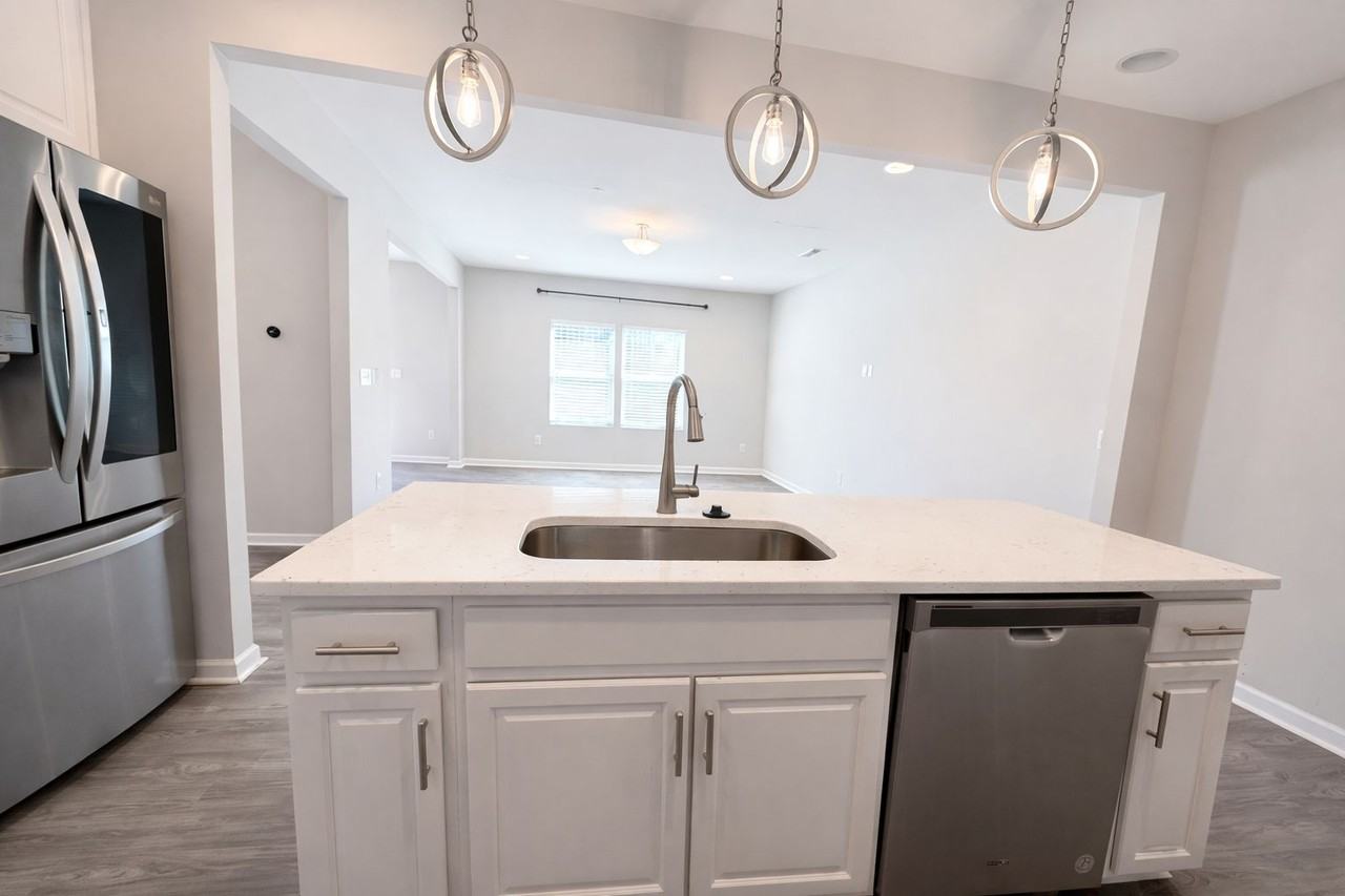 11154 Woodland Creek Way #1 - Photo 6 of 39