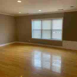 172 Newton St #6 - Photo 2 of 10