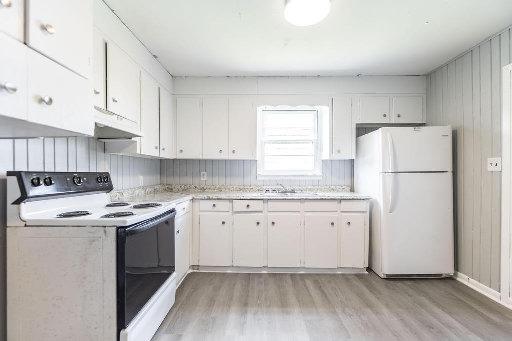 218 Moore StreetUnit B #1 - Photo 4 of 11