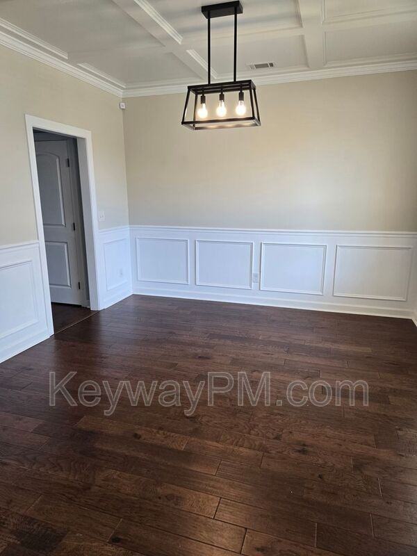 999 Watermark Dr - Photo 4 of 36