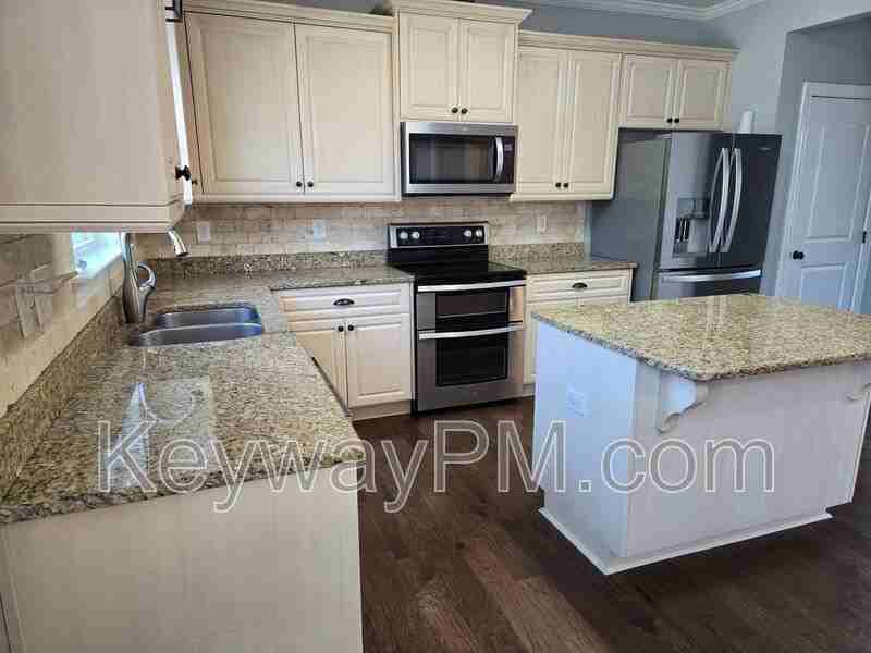 999 Watermark Dr - Photo 6 of 36