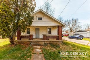 2440 S Hoyt Ave - Photo 1 of 1