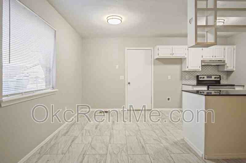 502 Peppertree Ln - Photo 7 of 18