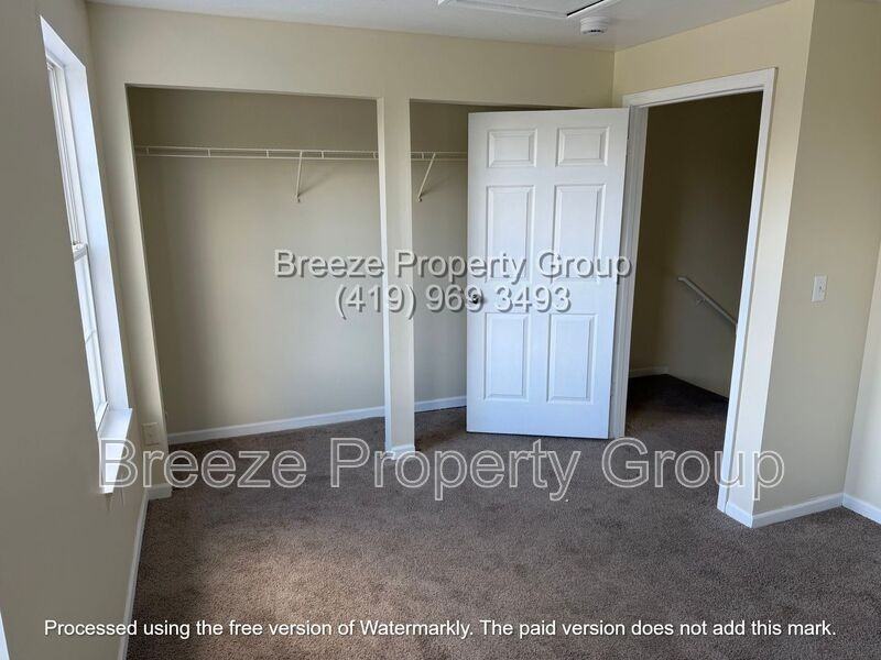 501 Hope St - Photo 5 of 8