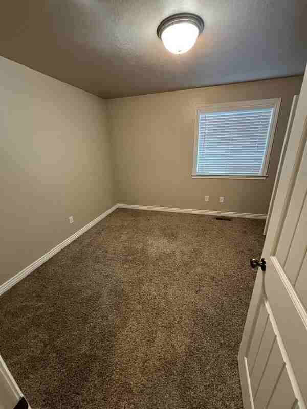 465 Nw #C - Photo 6 of 11