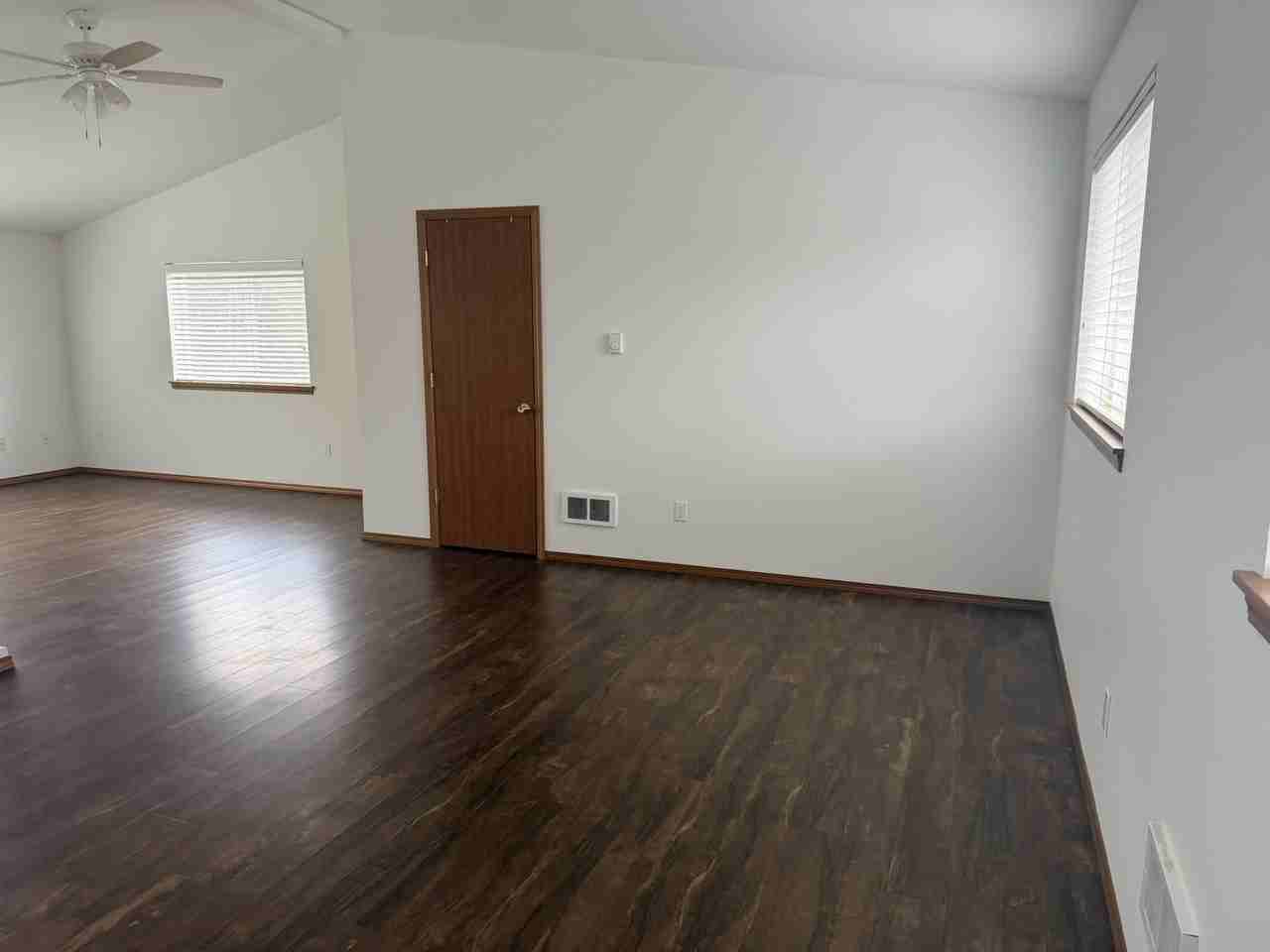 1607 141st Street South #B - Photo 3 of 9