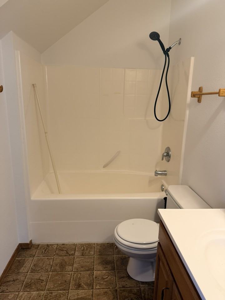 1607 141st Street South #B - Photo 6 of 9