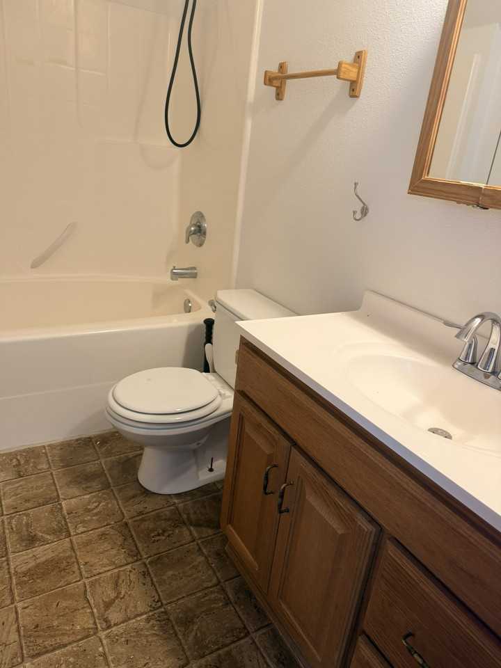 1607 141st Street South #B - Photo 7 of 9