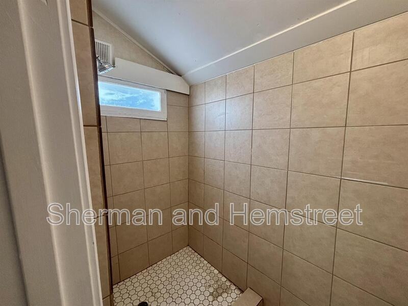 821D Georgia Ave - Photo 6 of 7