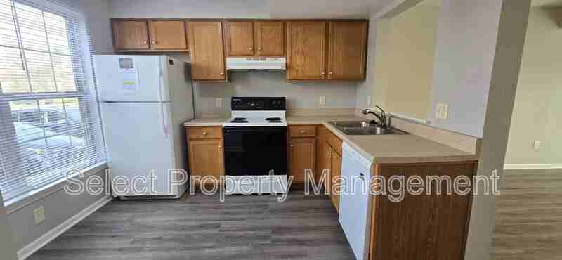 5444 Evard Rd - Photo 3 of 19