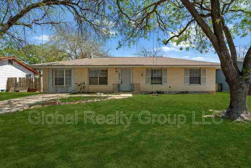 4862 Castle Arms - Photo 2 of 29