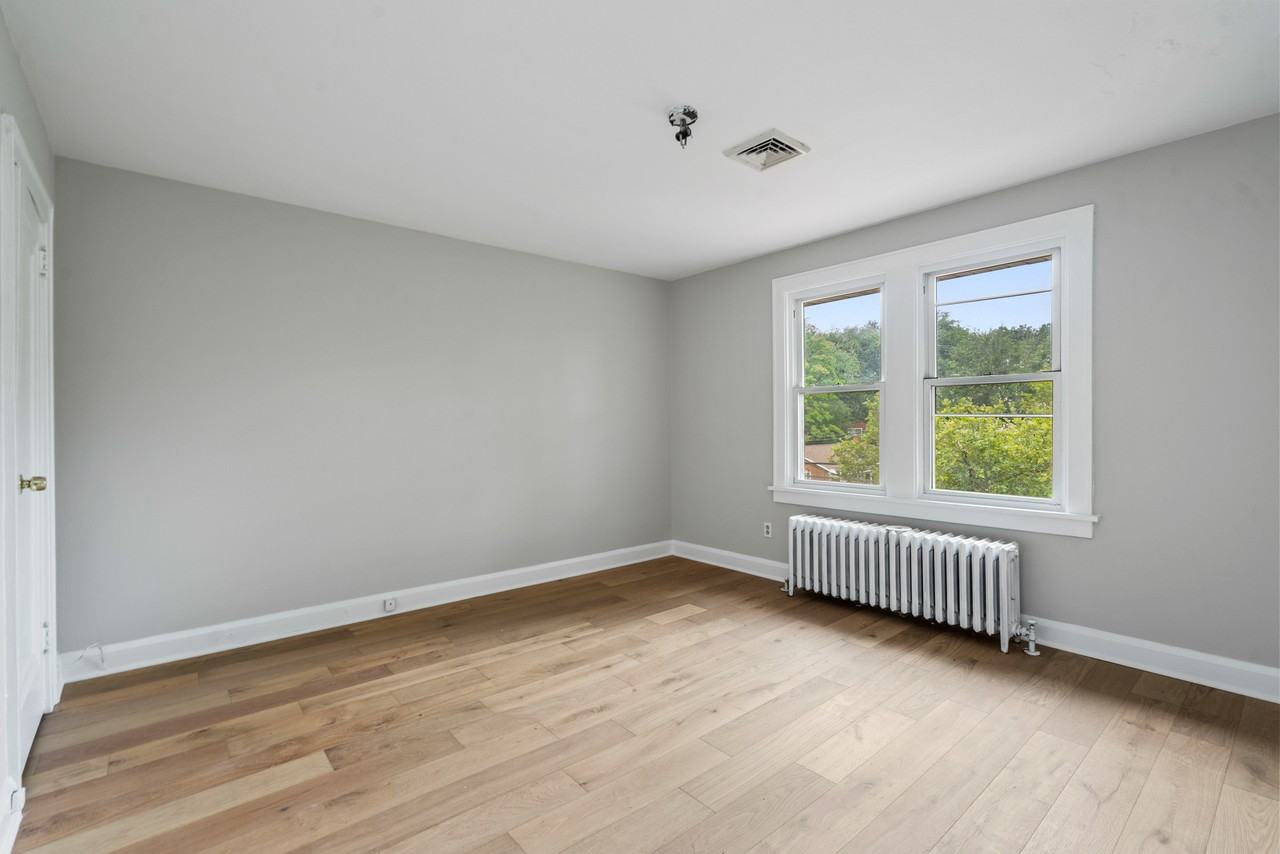 6217/6219 Monitor, 6219 #6219 - Photo 5 of 13