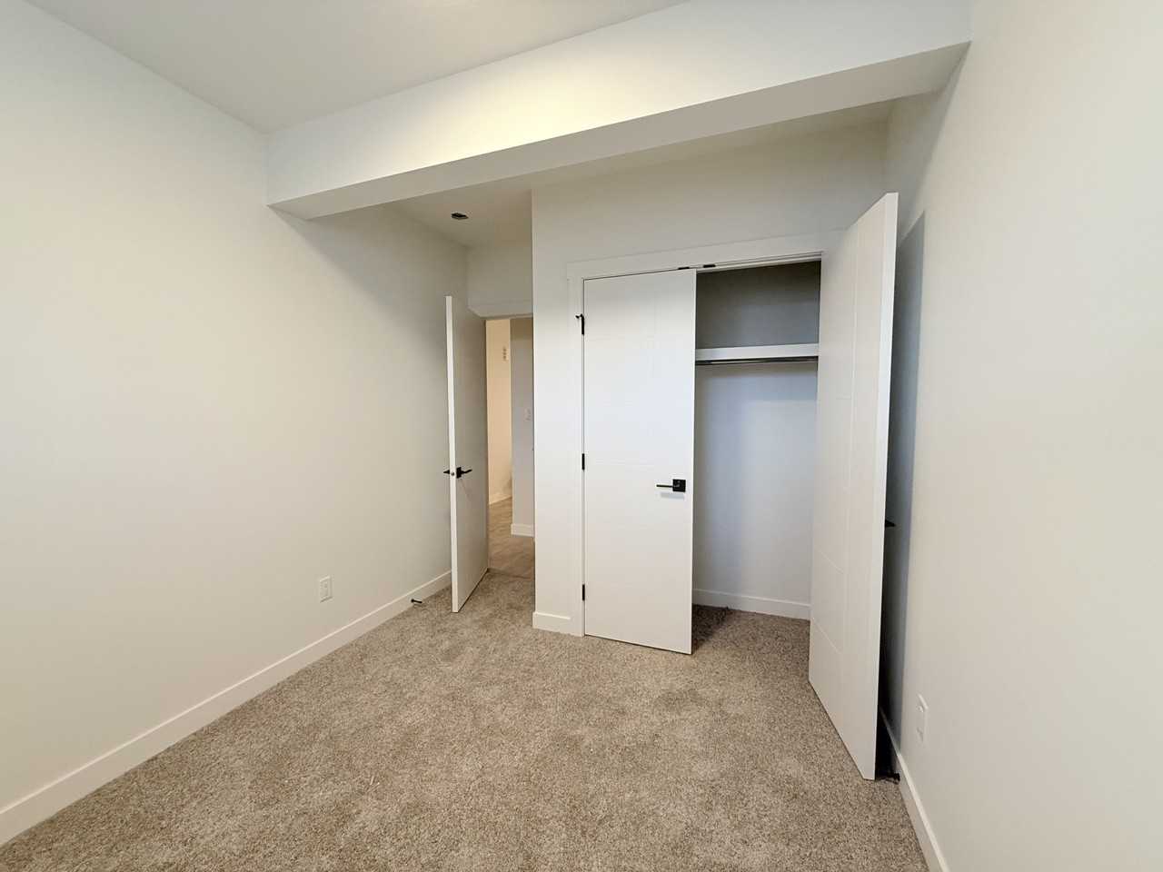 14002 Garage 2 - 14002 123a Avenue Nw #10 - Photo 5 of 7