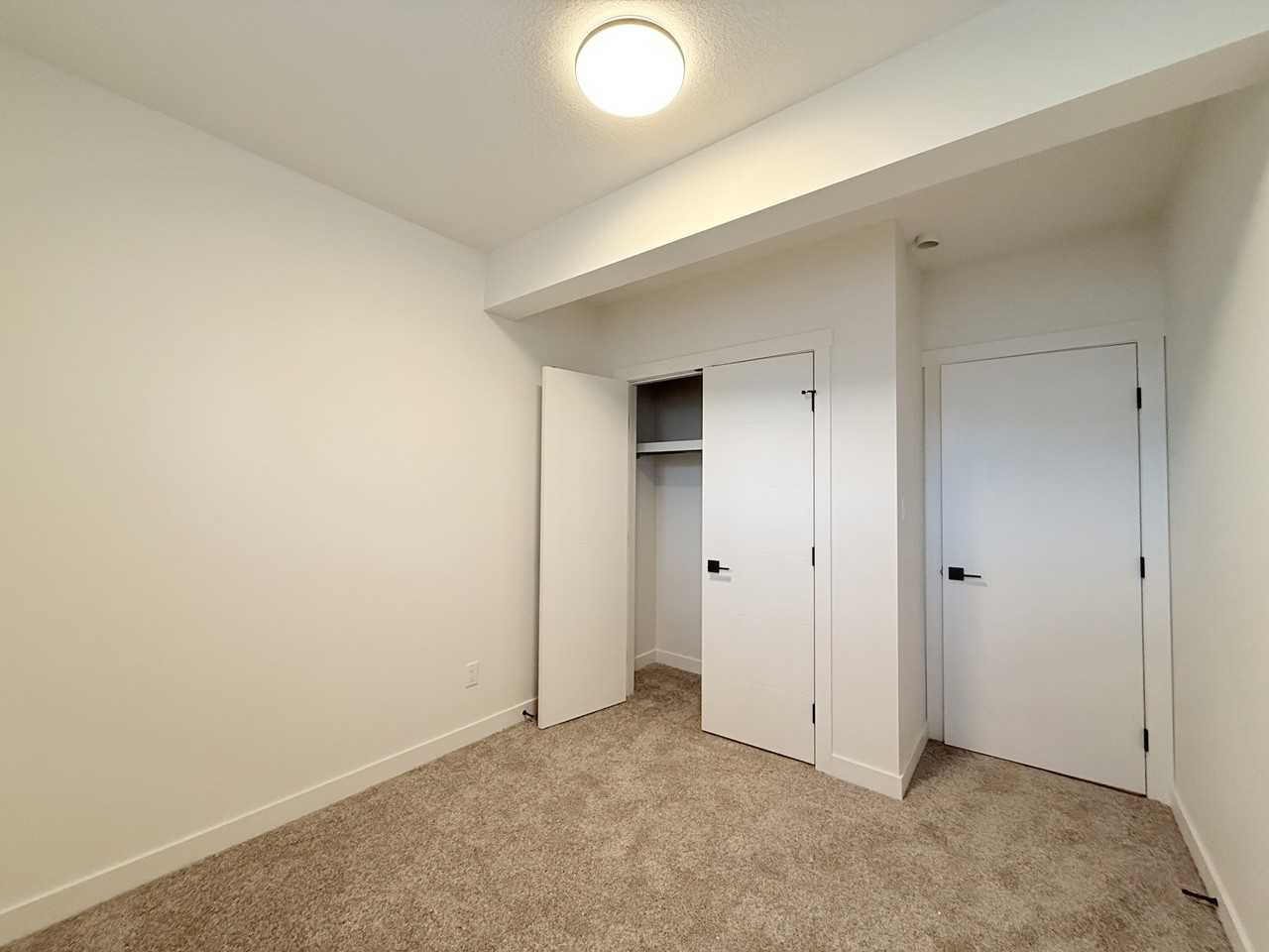 14002 Garage 2 - 14002 123a Avenue Nw #10 - Photo 6 of 7