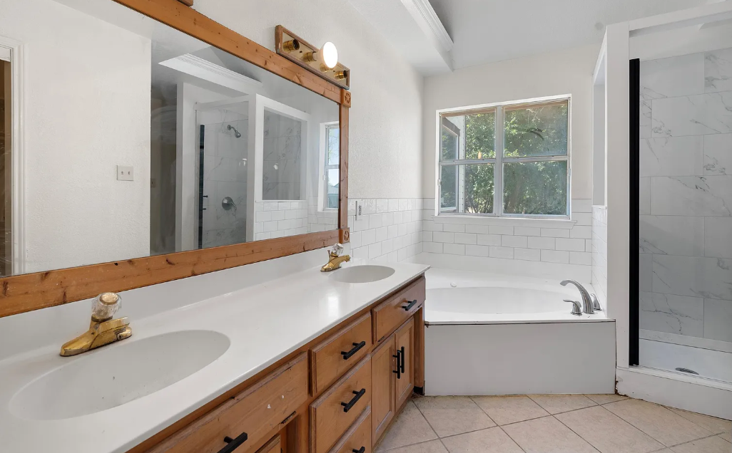 1800 Mountain View Ct #1 - Photo 5 of 8