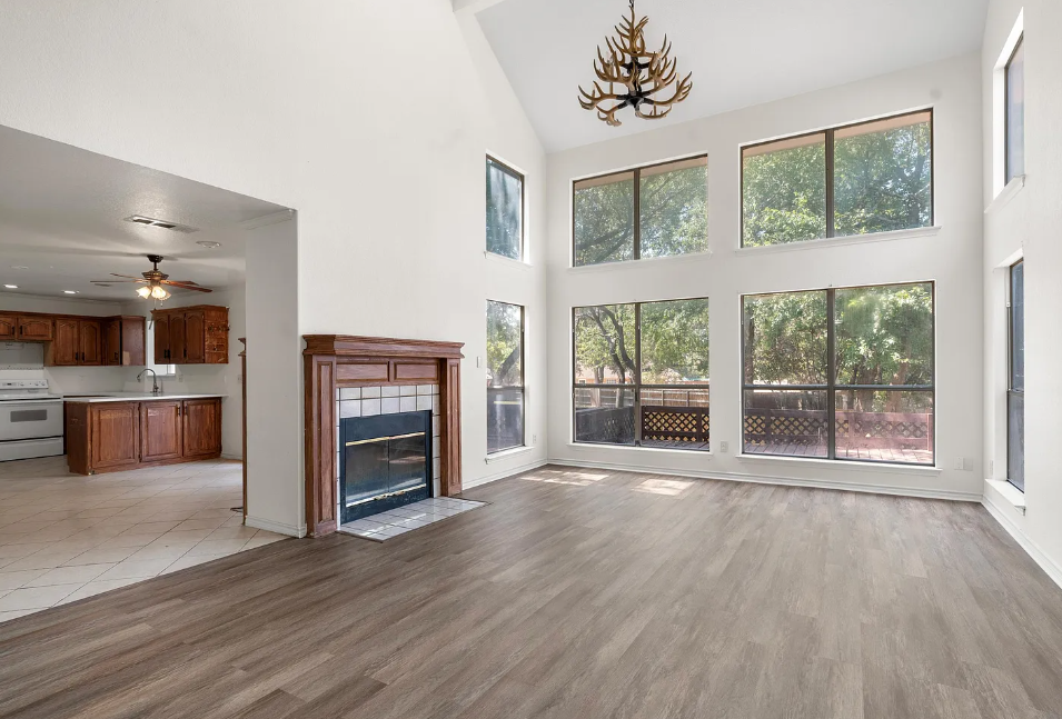 1800 Mountain View Ct #1 - Photo 7 of 8