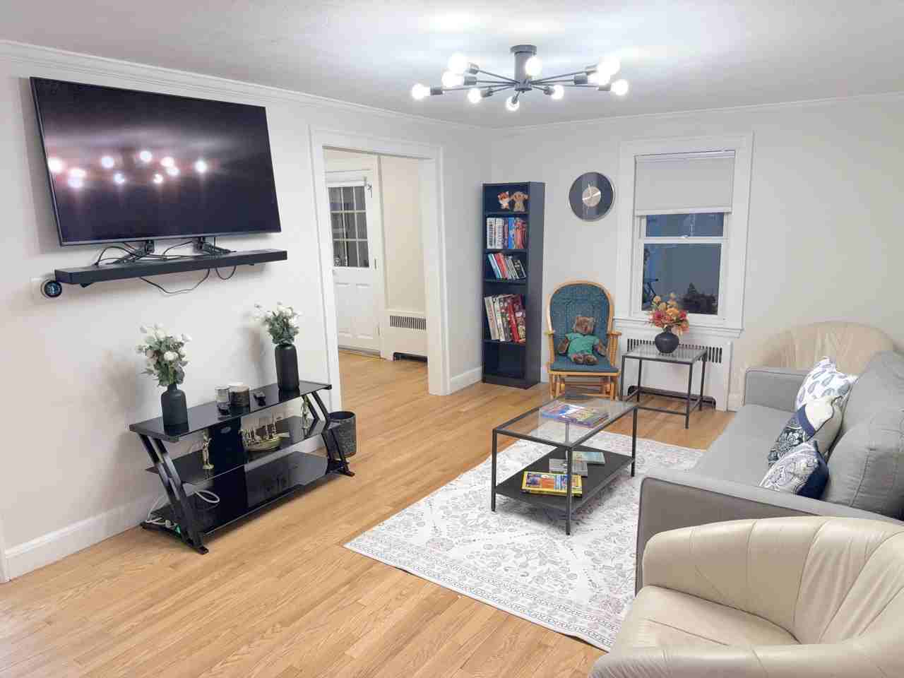 64 Rowe Street - Photo 4 of 30