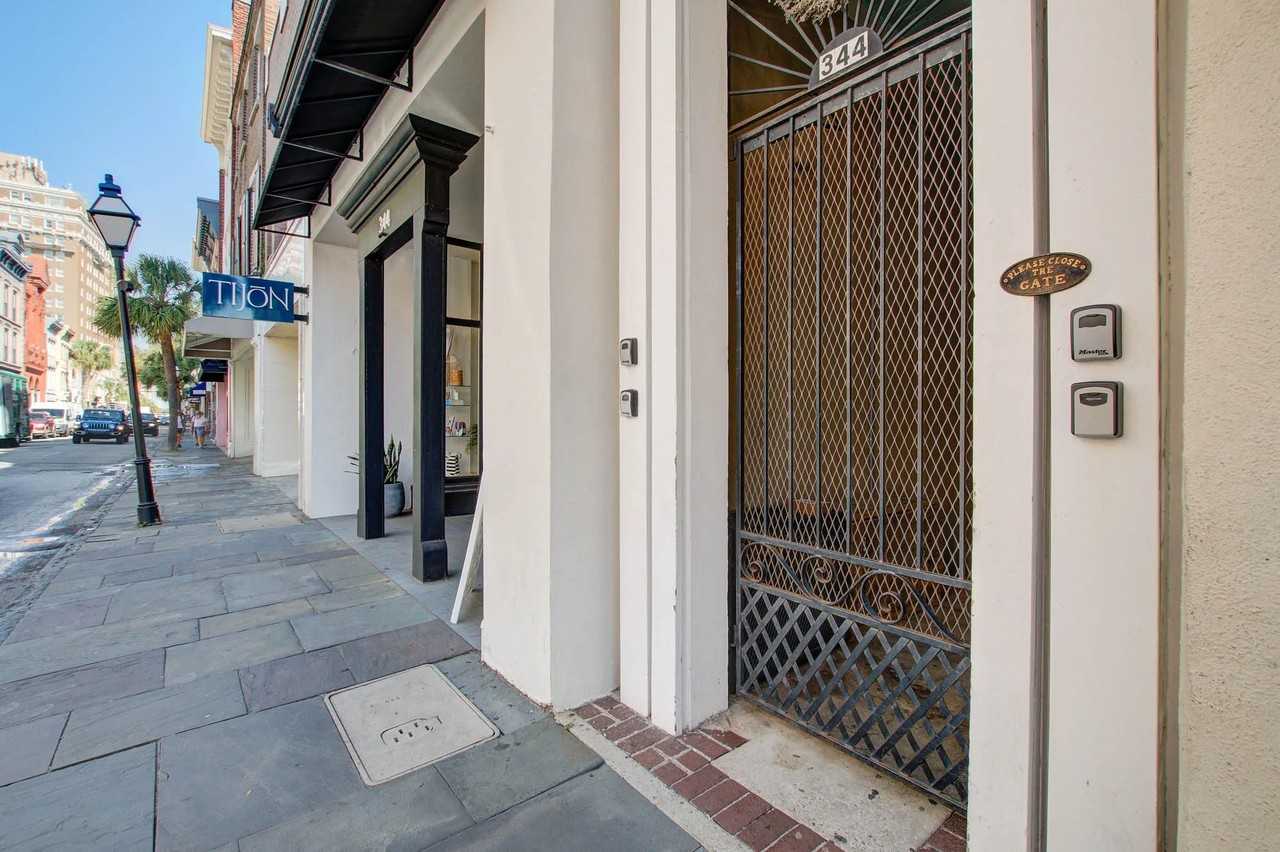 342 King Streetunit B #B - Photo 4 of 21