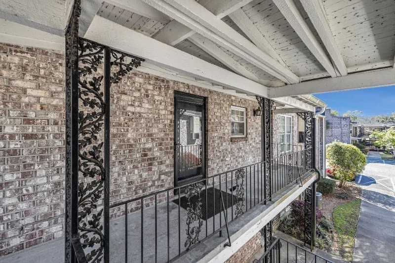 640 Cornell St #1 - Photo 6 of 20