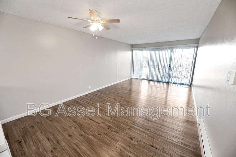 944 Fletcher Ln #16 - Photo 5 of 23