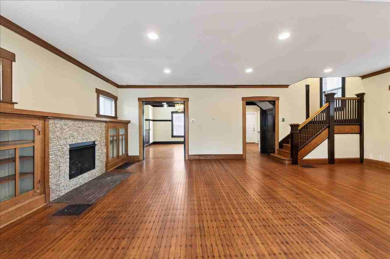 3548 N College Ave - Photo 3 of 18