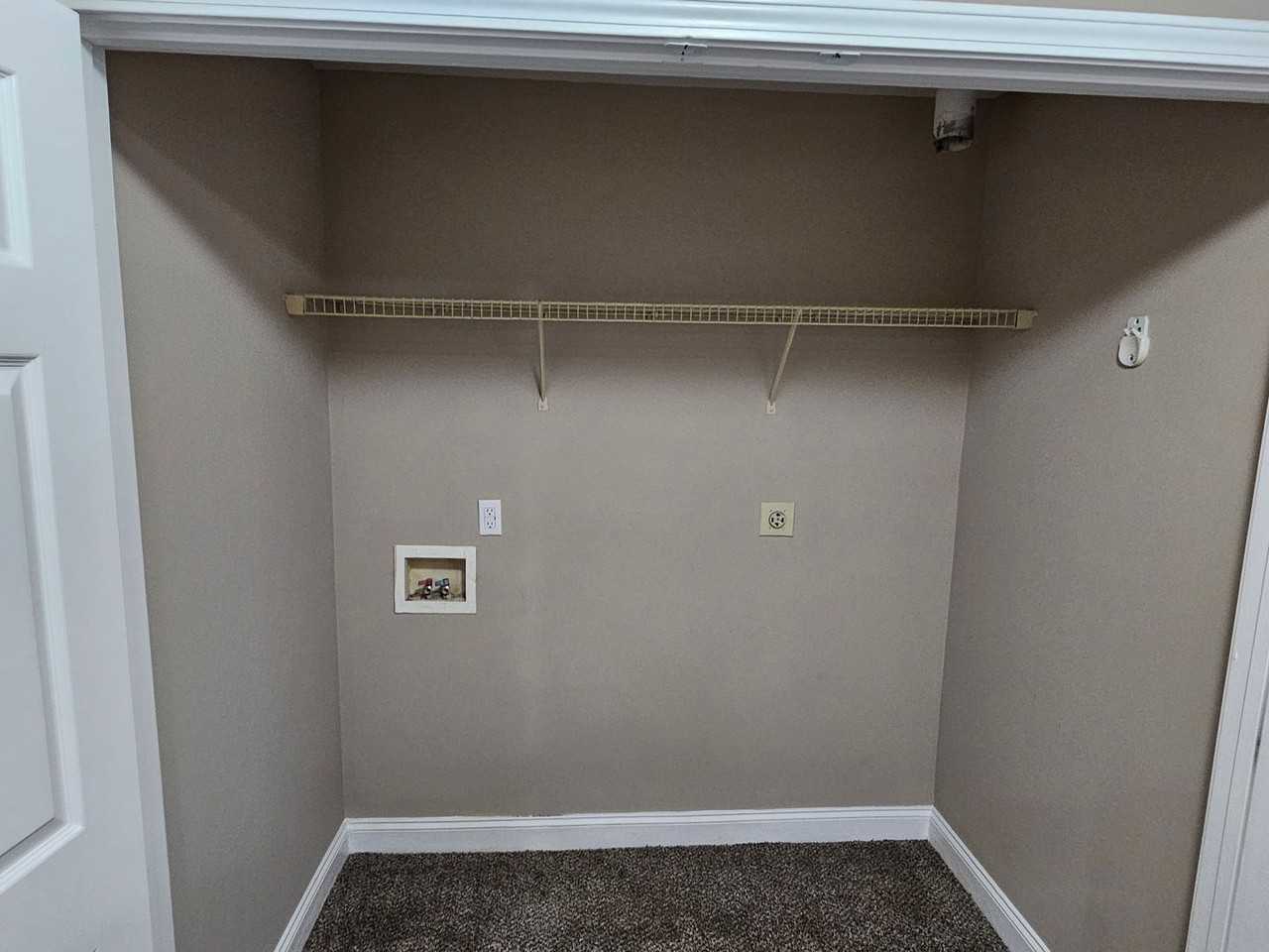 102 Etta Vaughn Ln - Photo 4 of 17