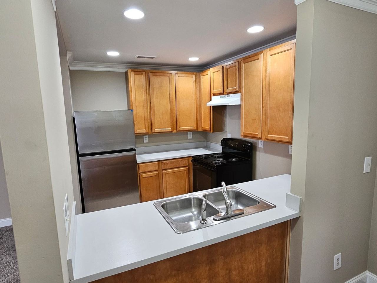 102 Etta Vaughn Ln - Photo 5 of 17