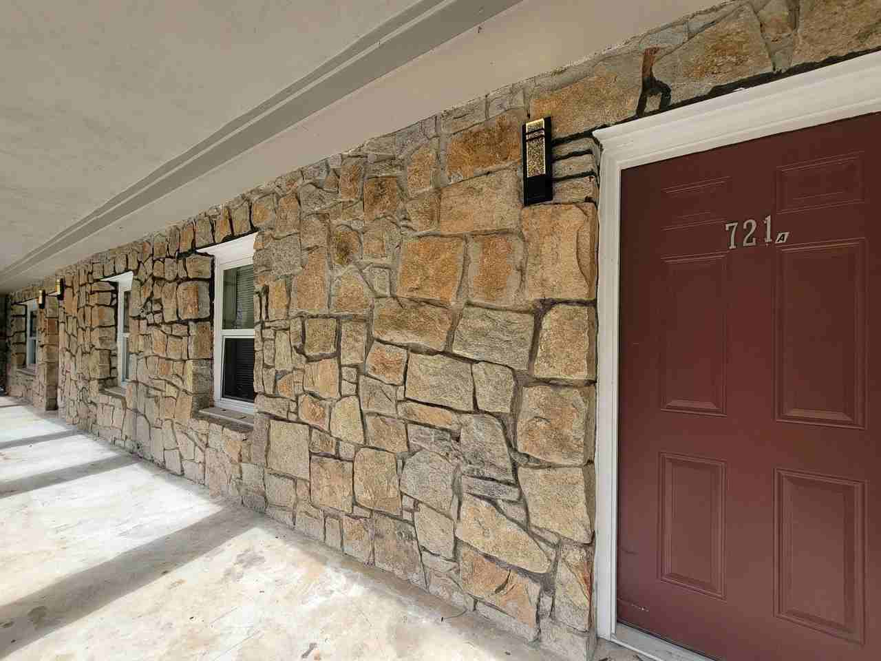 721 Ford Pl #A - Photo 4 of 17