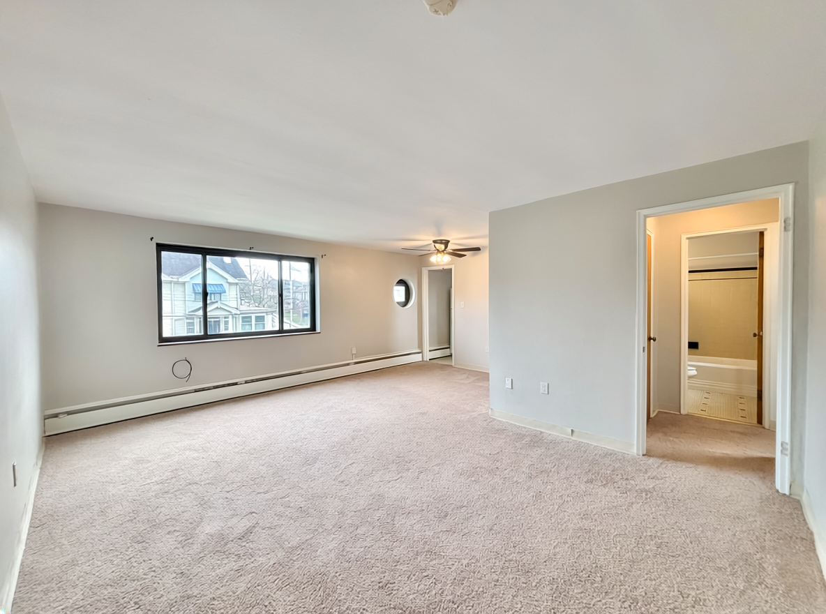 VOELKEL AVENUE - 2976 -- 191 - Photo 3 of 7