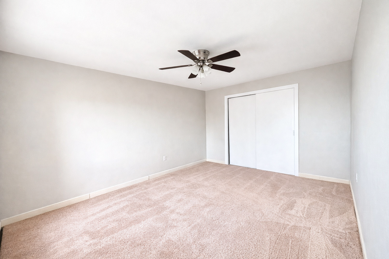 VOELKEL AVENUE - 2976 -- 191 - Photo 5 of 7