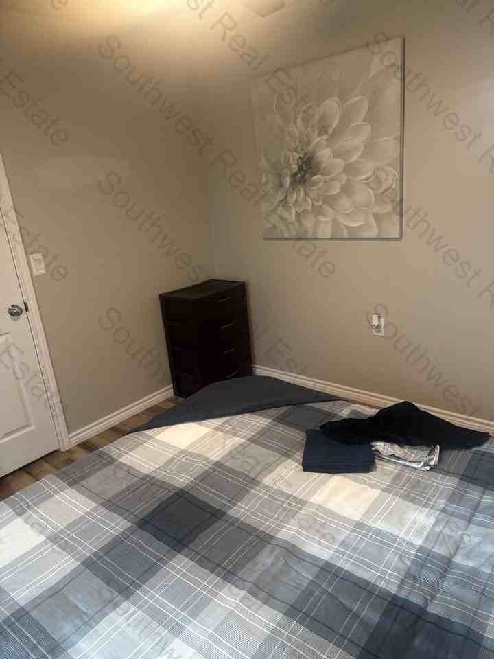 3116 Westminster Dr - Photo 7 of 19