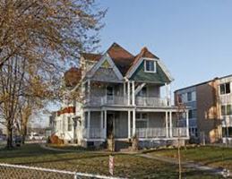 featured image of 410 W Forest Ave