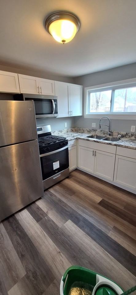 750 Scottwood St - Photo 4 of 12