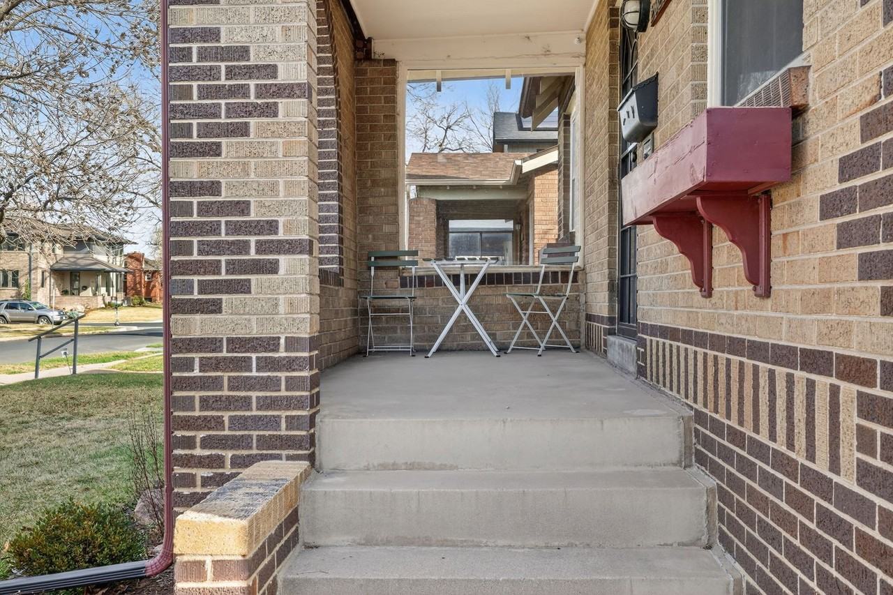 2022 S Corona St - Photo 3 of 25