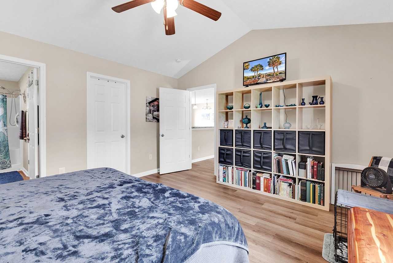 278 Encore Cir - Photo 6 of 23