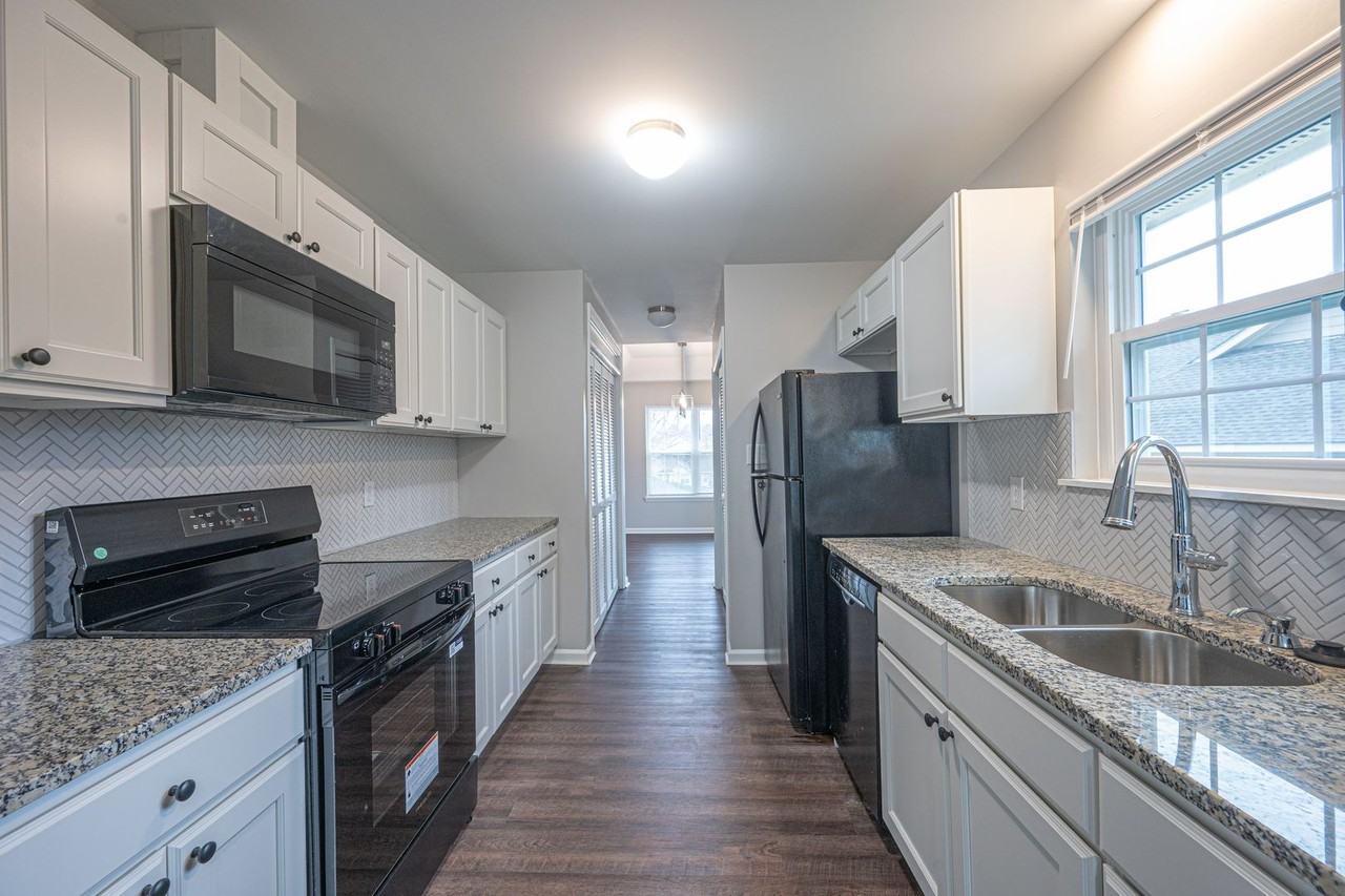 5855 Amity Springs Dr - Photo 6 of 20