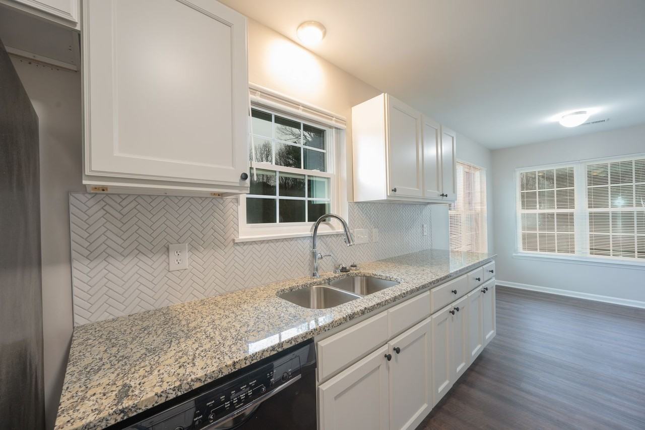 5855 Amity Springs Dr - Photo 7 of 20