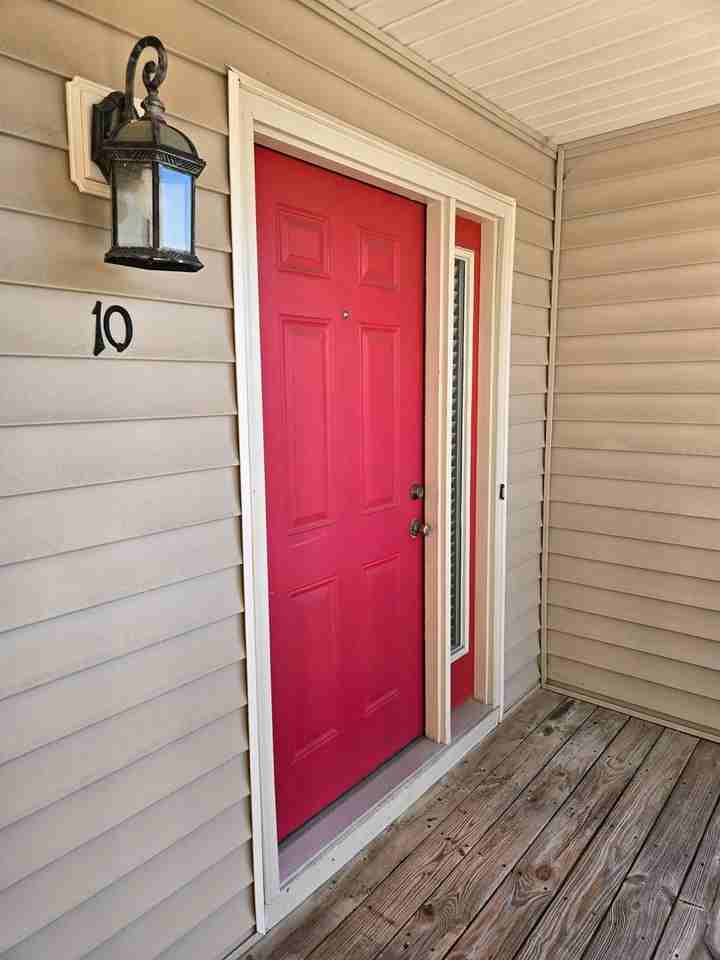 2713 Preston Woods Ln - Photo 2 of 15