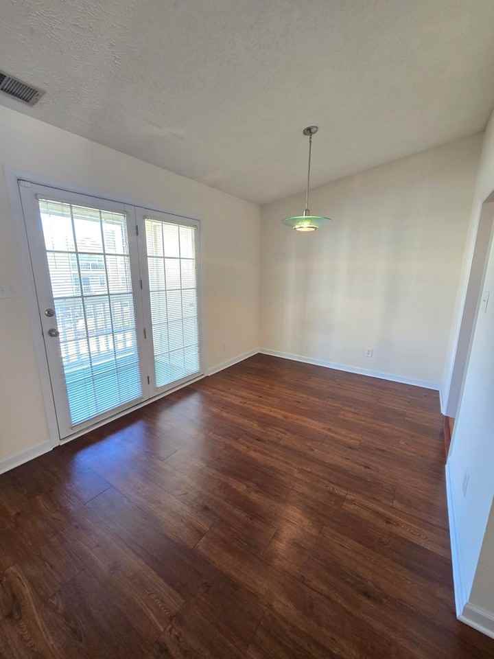 2713 Preston Woods Ln - Photo 6 of 15