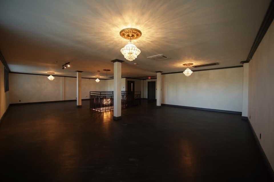 Ronjo V Apartments - Photo 4 of 20