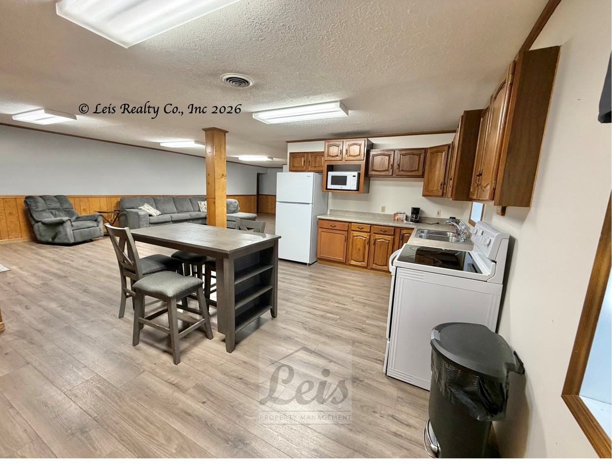 55 Euclid Street Upper - Photo 4 of 19