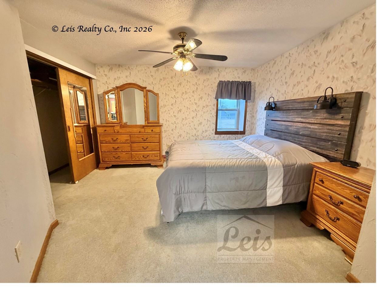 55 Euclid Street Upper - Photo 7 of 19