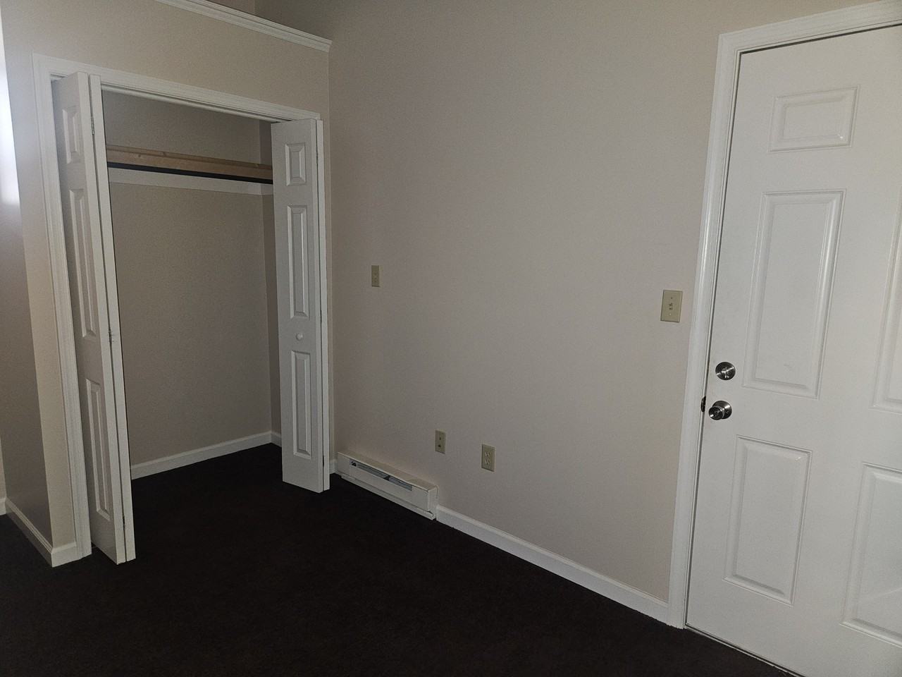 281 -283 East Main Street - Photo 4 of 17