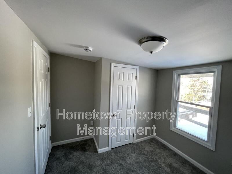 663 E Market St #665APT4 - Photo 7 of 8