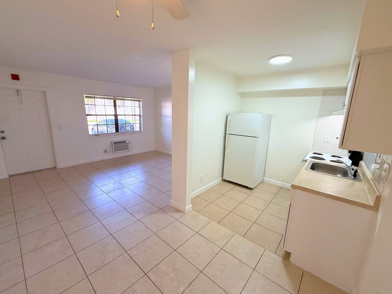 2918 Jackson Street - Photo 2 of 14