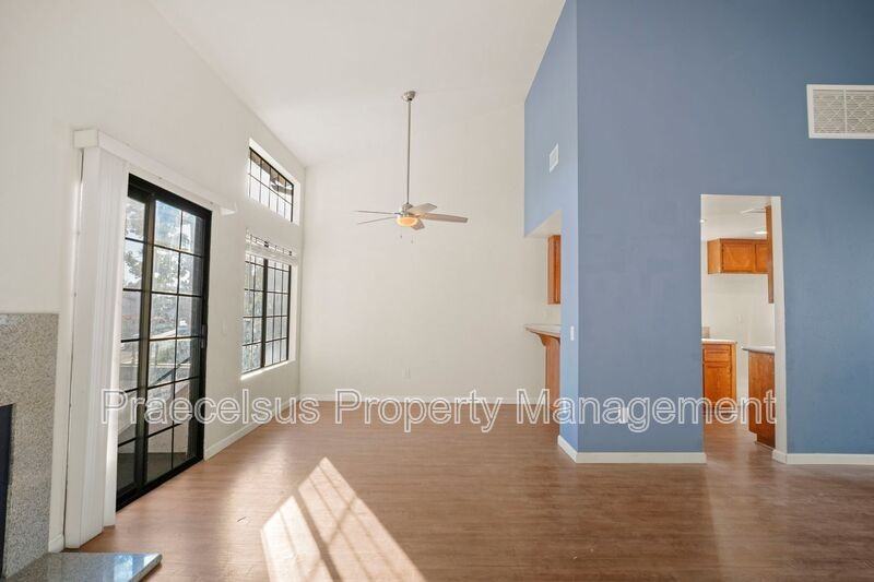 1535 Apache Dr #D - Photo 6 of 27